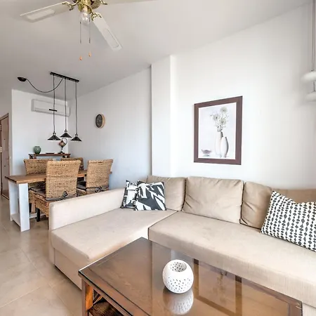 Apartment Stunning At Burriana Beach, *