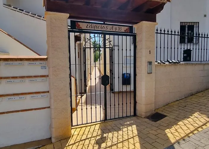 Stunning At Burriana Beach, Апартаменти *