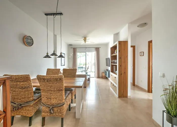 Stunning At Burriana Beach, Apartment