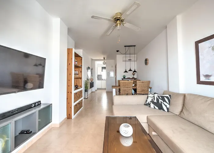 Stunning At Burriana Beach, Apartment *